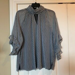 Vince Camuto Plus Blouse.  Size 2x